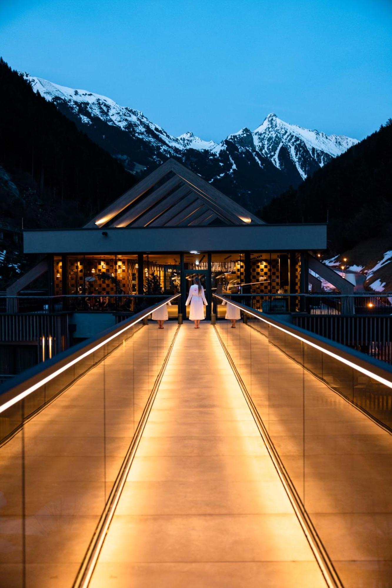Zillergrundrock Luxury Mountain Resort Mayrhofen Εξωτερικό φωτογραφία